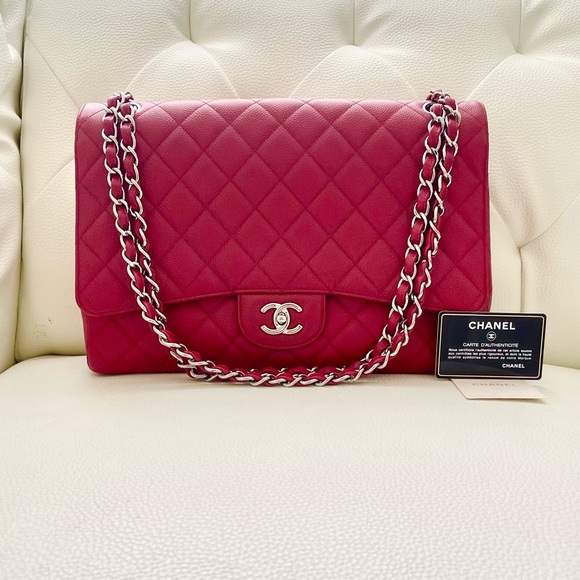 CHANEL Handbags - ⭕️SOLD⭕️Chanel caviar maxi bag
